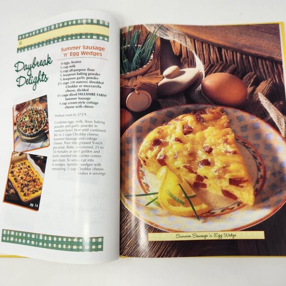All-Time Favorite Casseroles Cookbook By Publications International w Photos - Picture 7 of 11